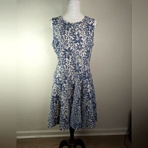 Tommy Hilfiger Floral Blue and White Lace Dress Size 14 A Line Sleeveless